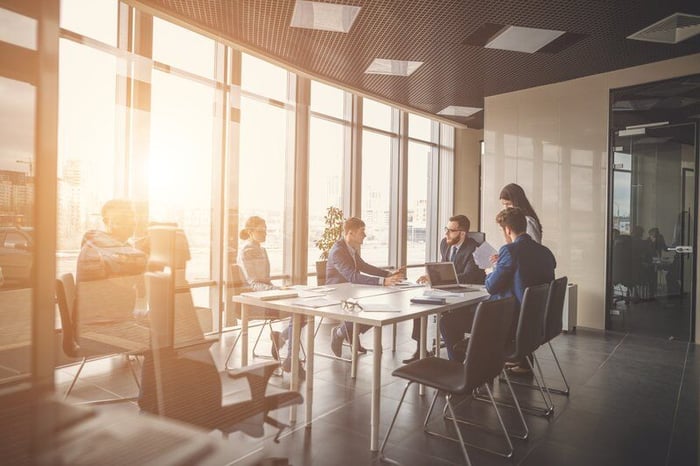 resized_AdobeStock_161884512 AI Meeting