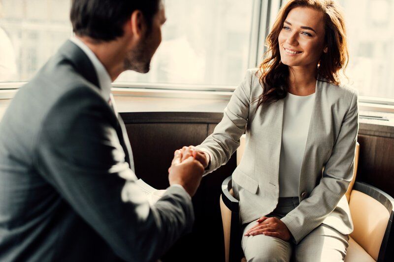 resized_AdobeStock_257522184_Consultant_Recolor